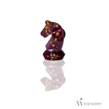 Przypinka Wiśniowy Konik lewy ze złotymi elementami