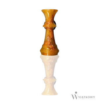 Przypinka Miodowa Królowa z miedzianymi elementami