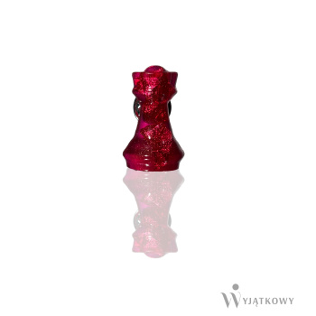 Przypinka do marynarki wieża szachowa- elegancki dodatek